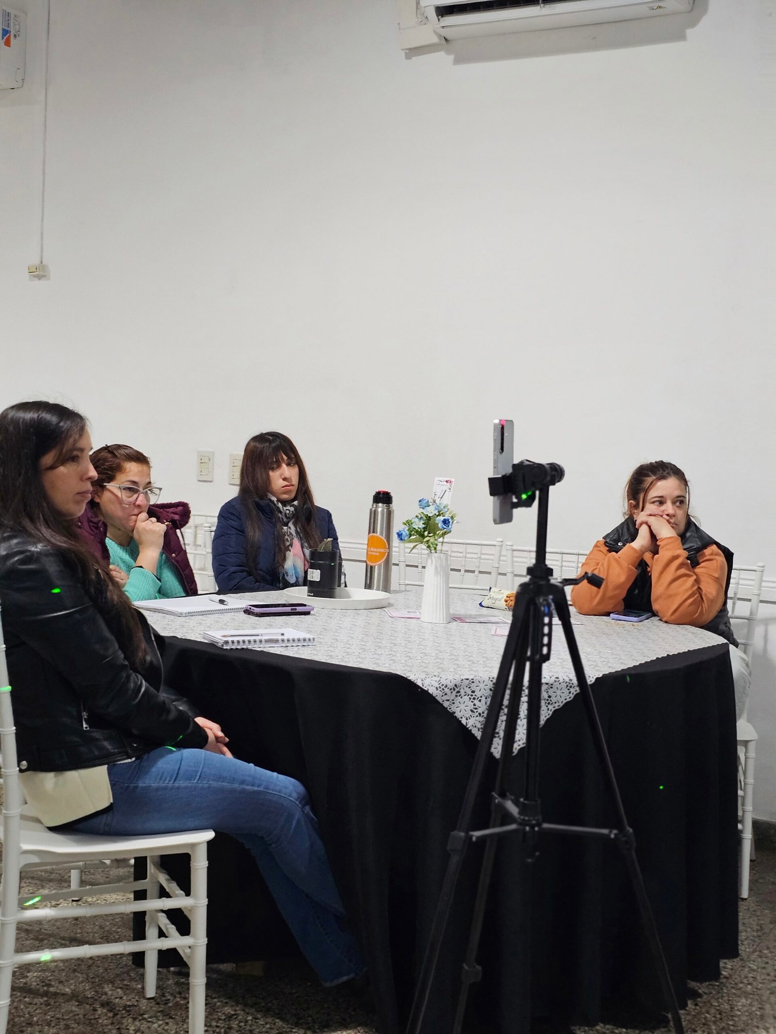 Emprendedoras de Zona Oeste conectando